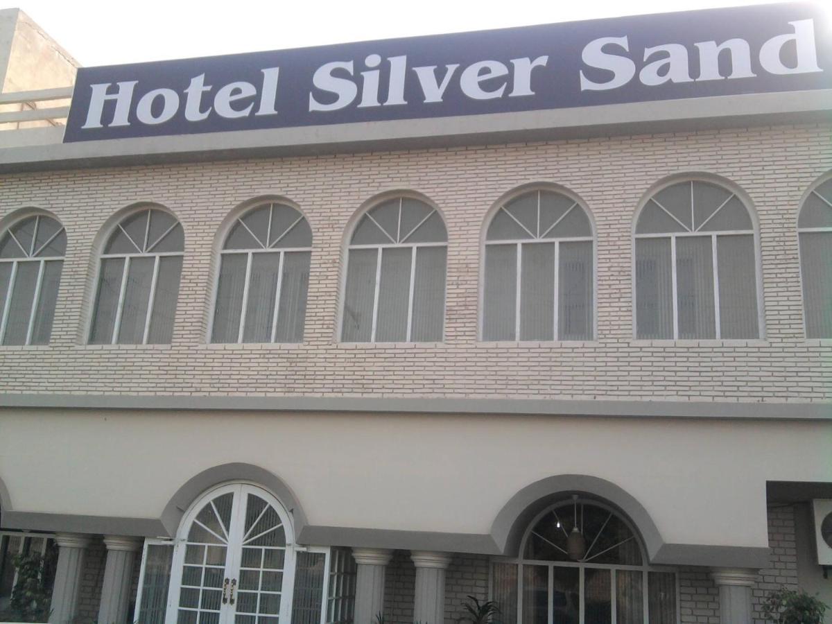 Hotel Silver Sand Multan Luaran gambar
