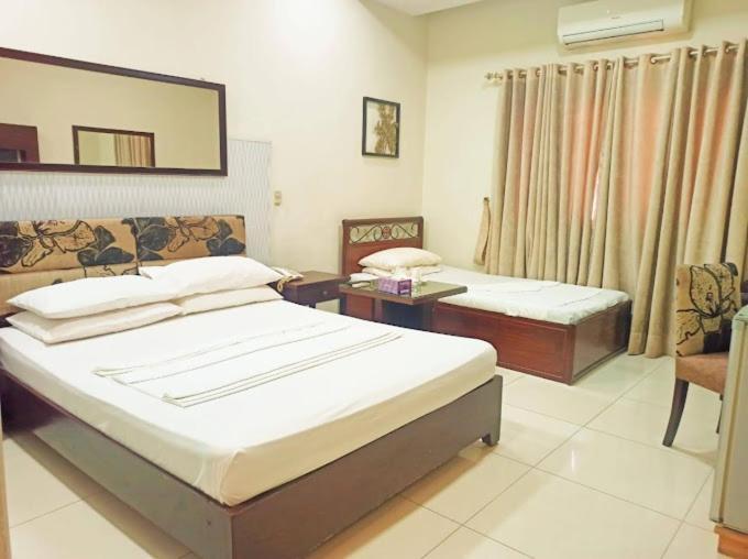 Hotel Silver Sand Multan Luaran gambar