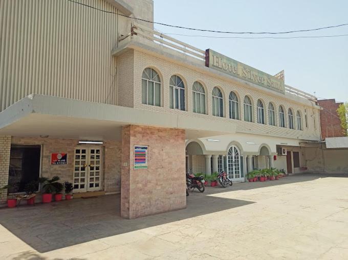 Hotel Silver Sand Multan Luaran gambar