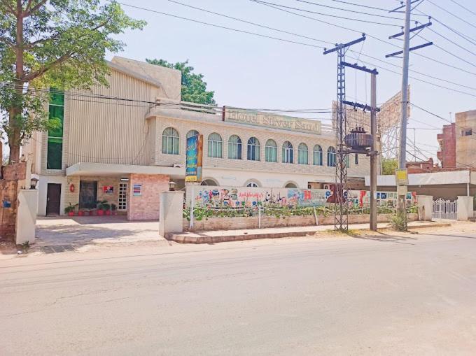 Hotel Silver Sand Multan Luaran gambar